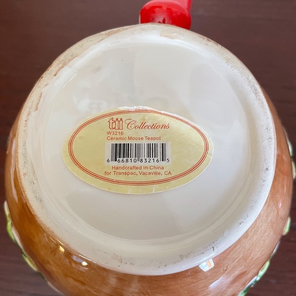 Tii Collections Ceramic Moose Teapot - Picture 7 of 7